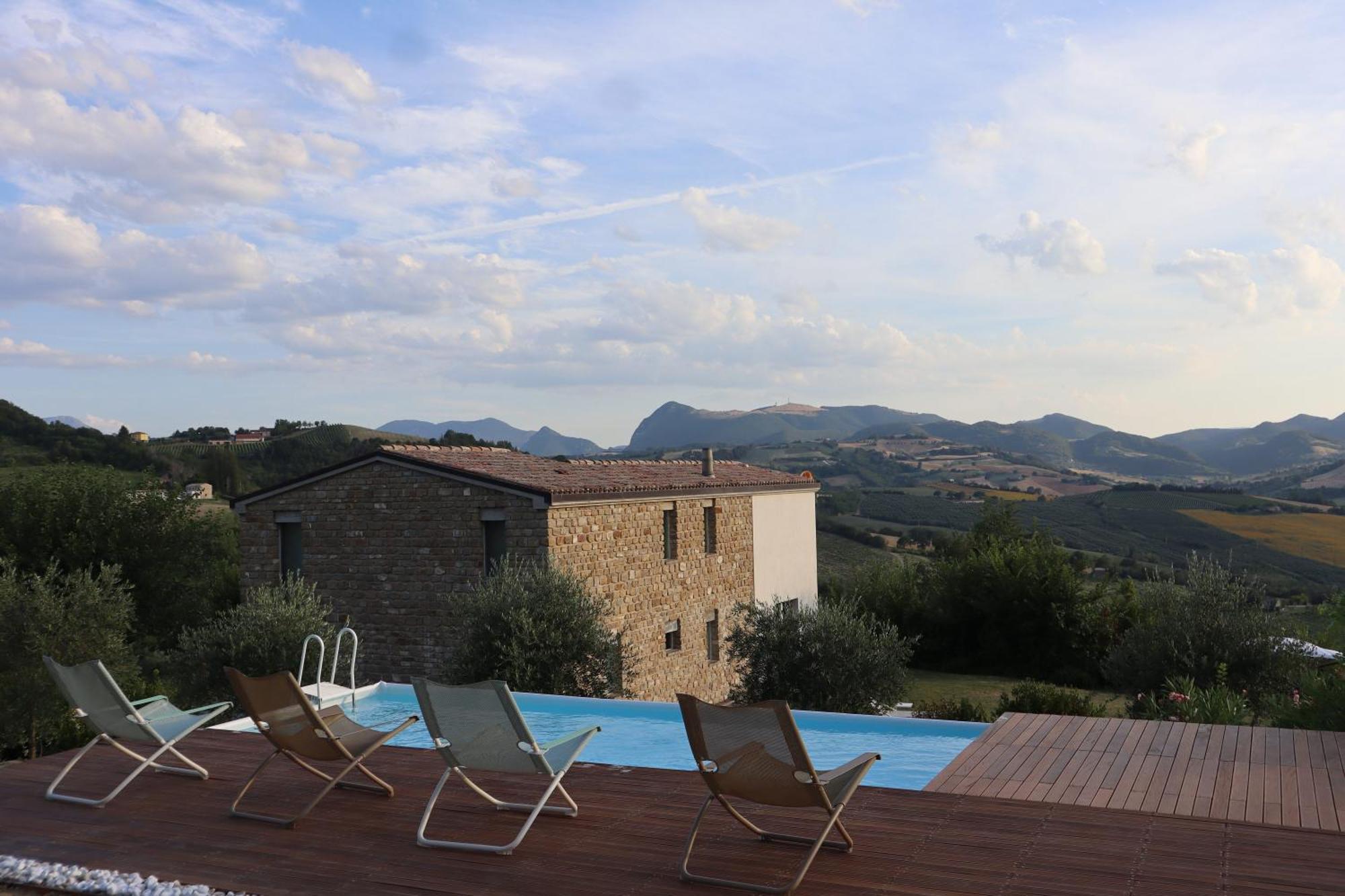 Tenuta Silente Villa Poggio San Marcello Exterior photo